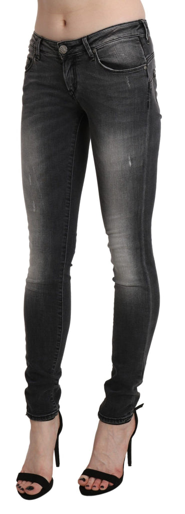 Acht Sleek Low Waist Skinny Denim in Black Wash