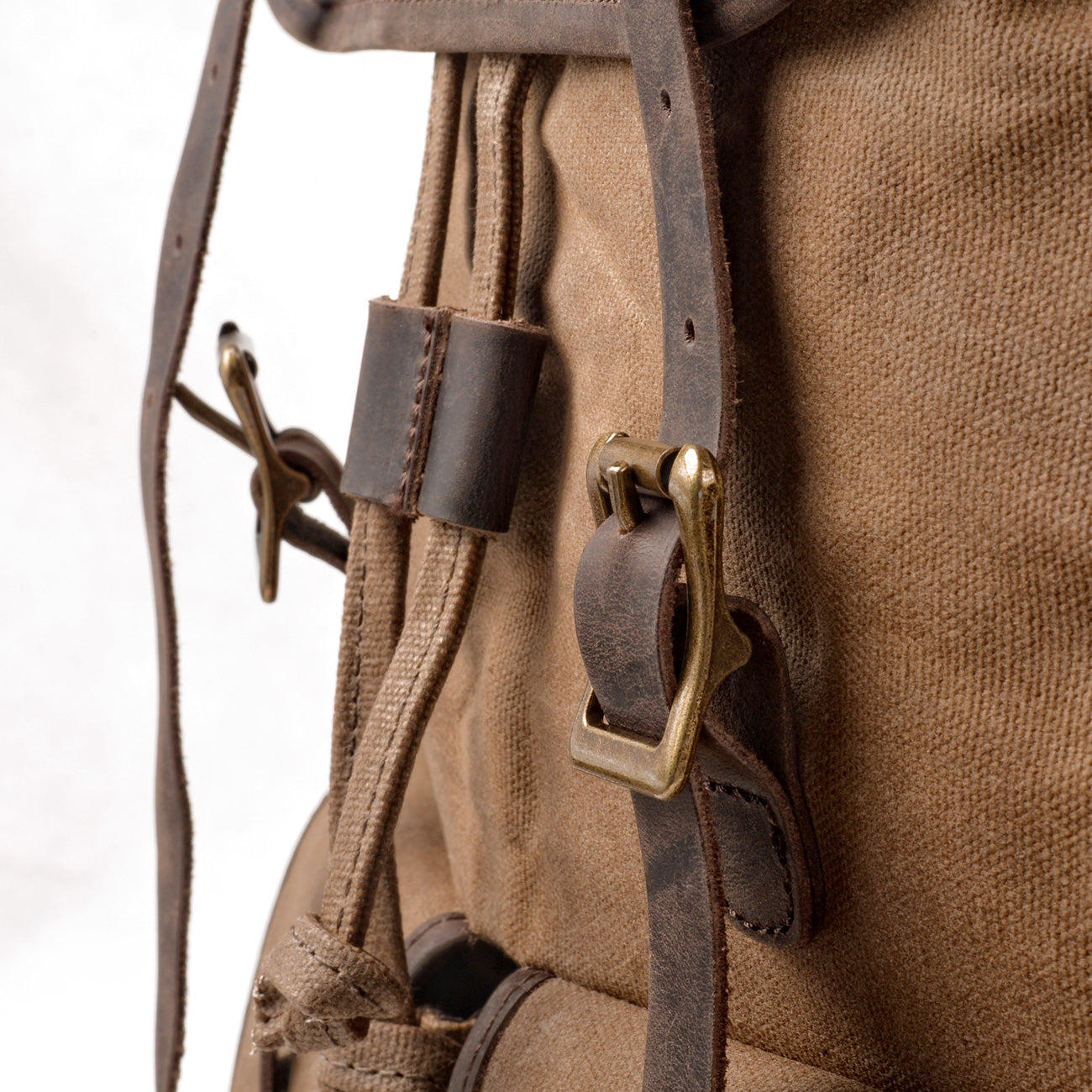 VADUZ | Canvas Travel Rucksack - Retail Flare