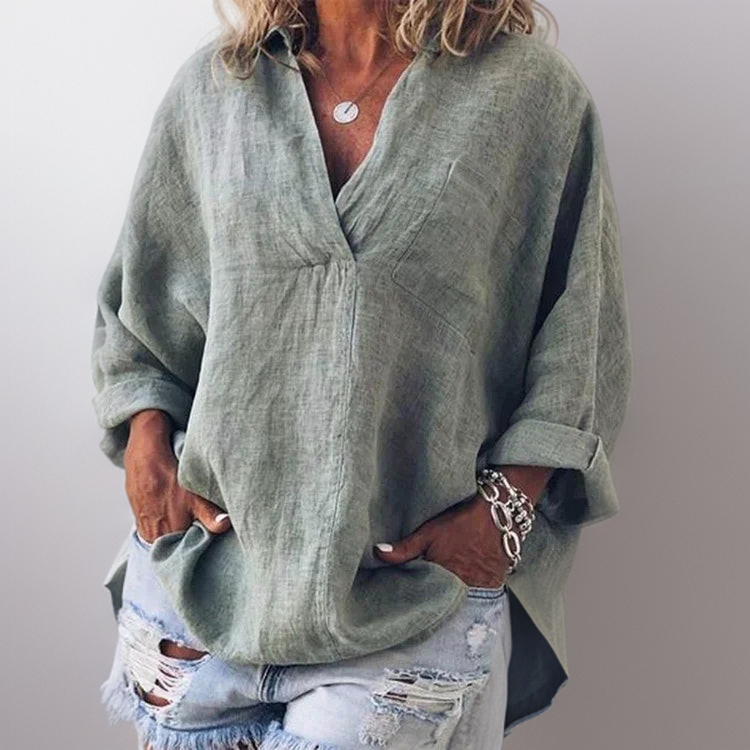 Lorie | Comfortable Long Sleeve Shirt with V-neck - Retail Flare