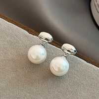 AERI | Vintage Pearl Earrings