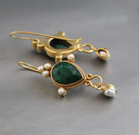 GABY | Vintage Earrings with Pearl